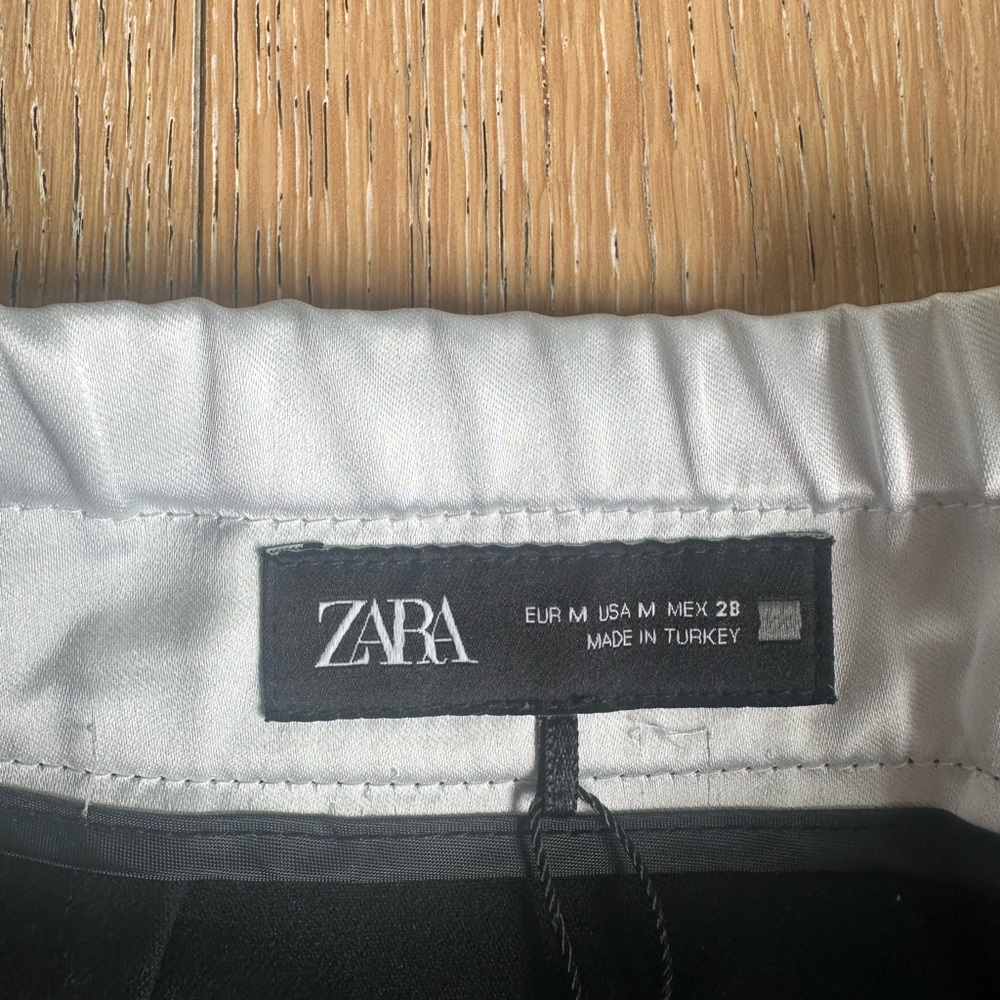 Zara Black Wide-Leg Pants - Picture 2 of 2